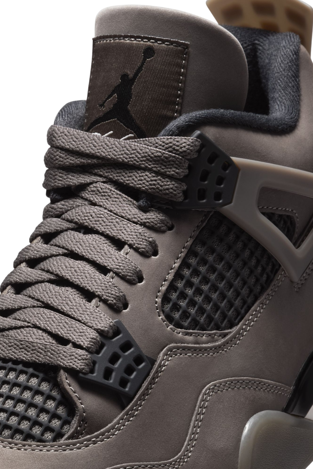 תמונת פנים של נעלי סניקרס ג'ורדן 4 רטרו