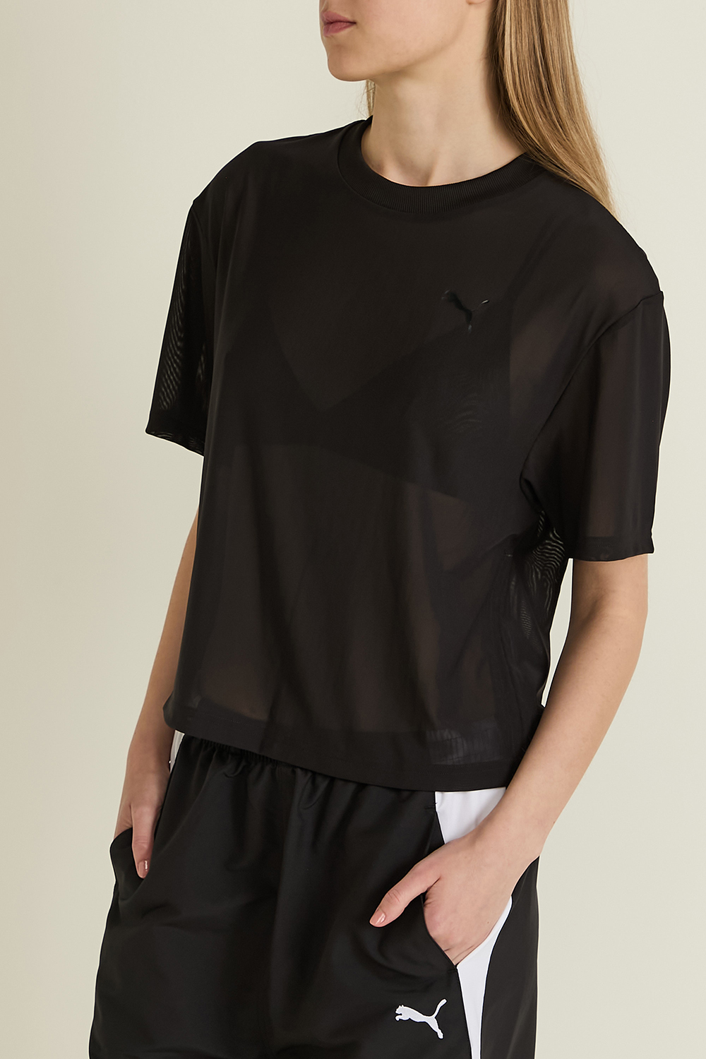 תמונת דוגמן קידמית של חולצת רשת