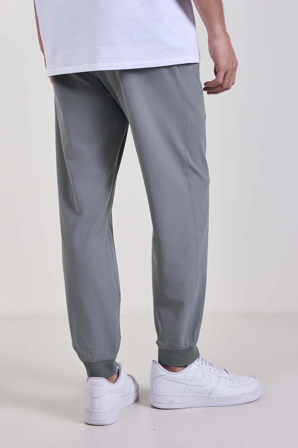 תמונת דוגמן אחורית של ABC Warpstreme Jogger Regular