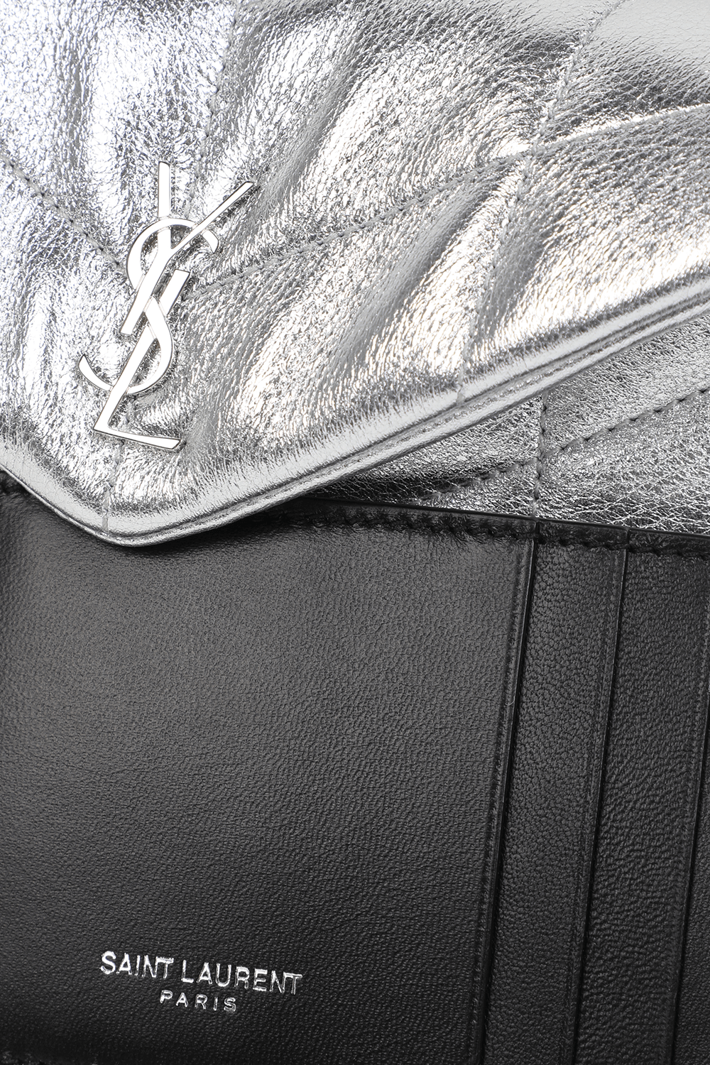 תיק פאוץ' פאפר בצבע כסף