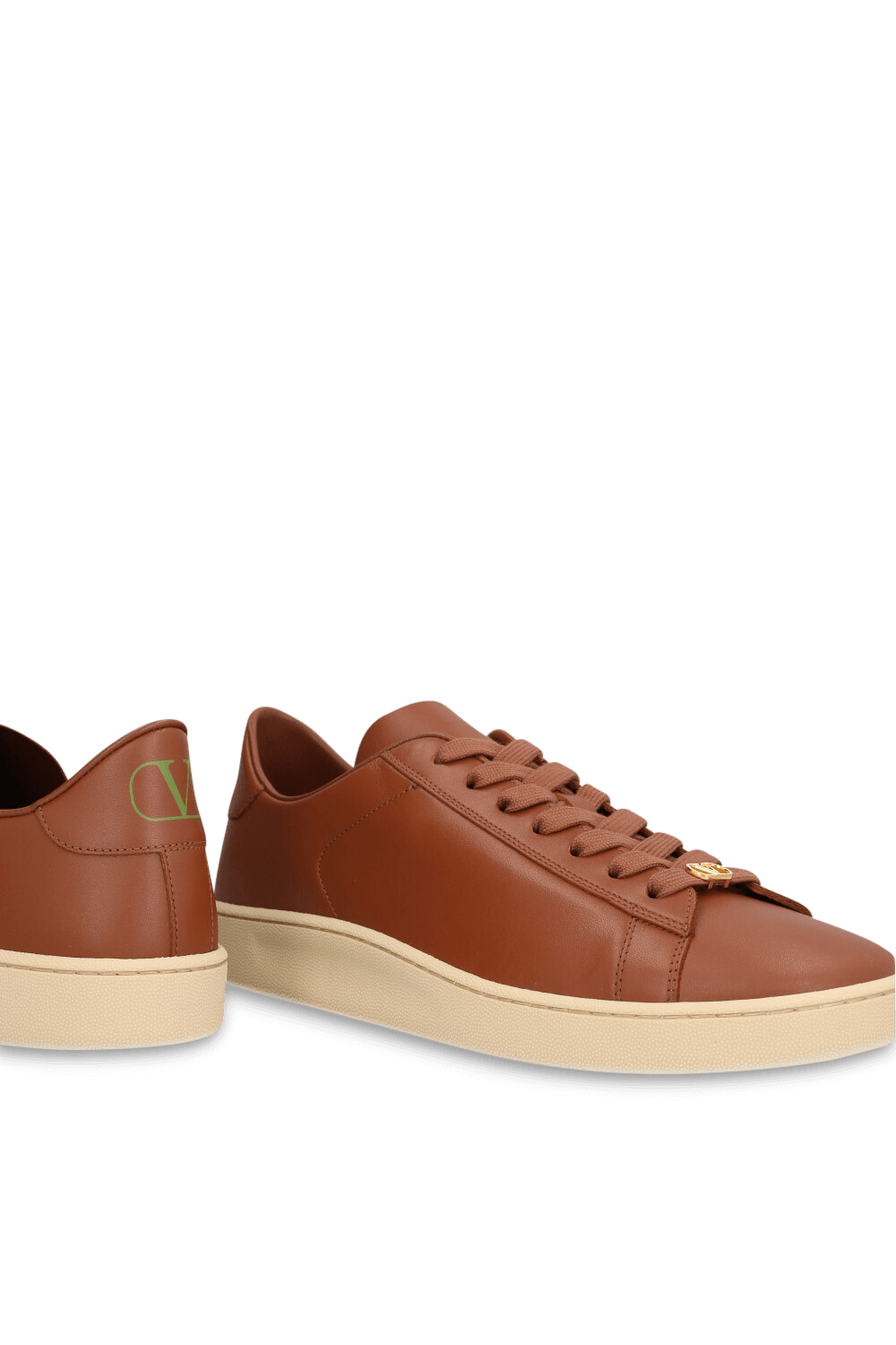 תמונת תקריב של סניקרס