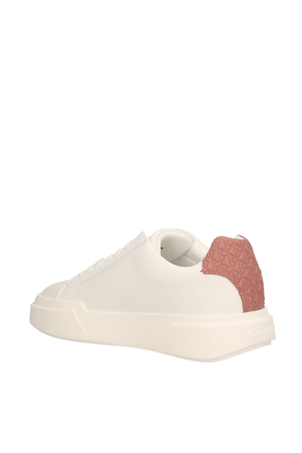 תמונה אחורית של נעלי סניקרס