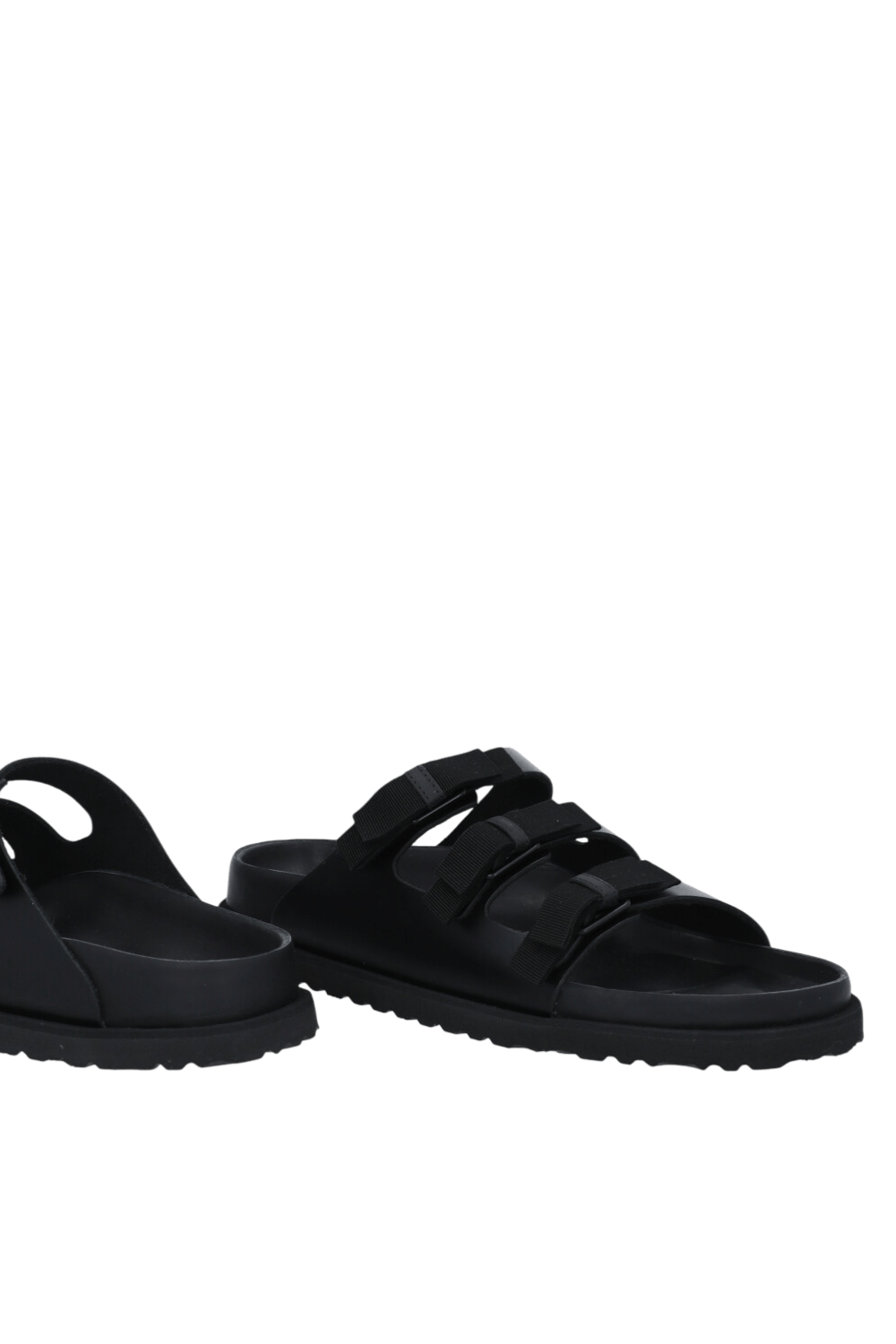 תמונת תקריב של כפכפי סליידס פלורידה