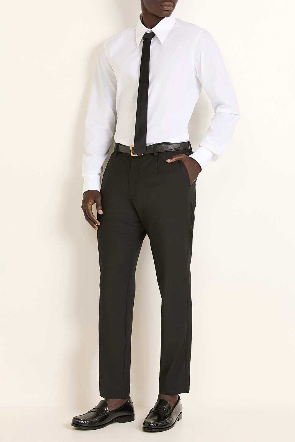 תמונת דוגמן קידמית של עניבת משי באריגת ג'קארד