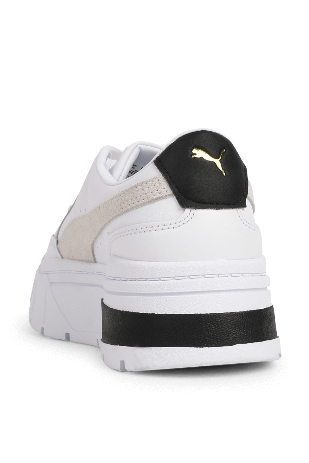 תמונה אחורית של סניקרס מייז עם לוגו