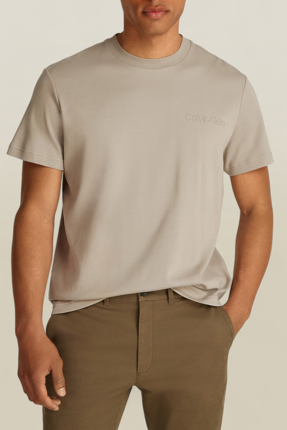 תמונת דוגמן קידמית של חולצת טי