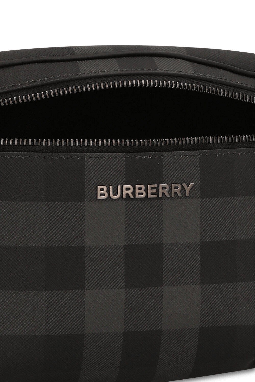 תמונת פנים של תיק פאוץ'