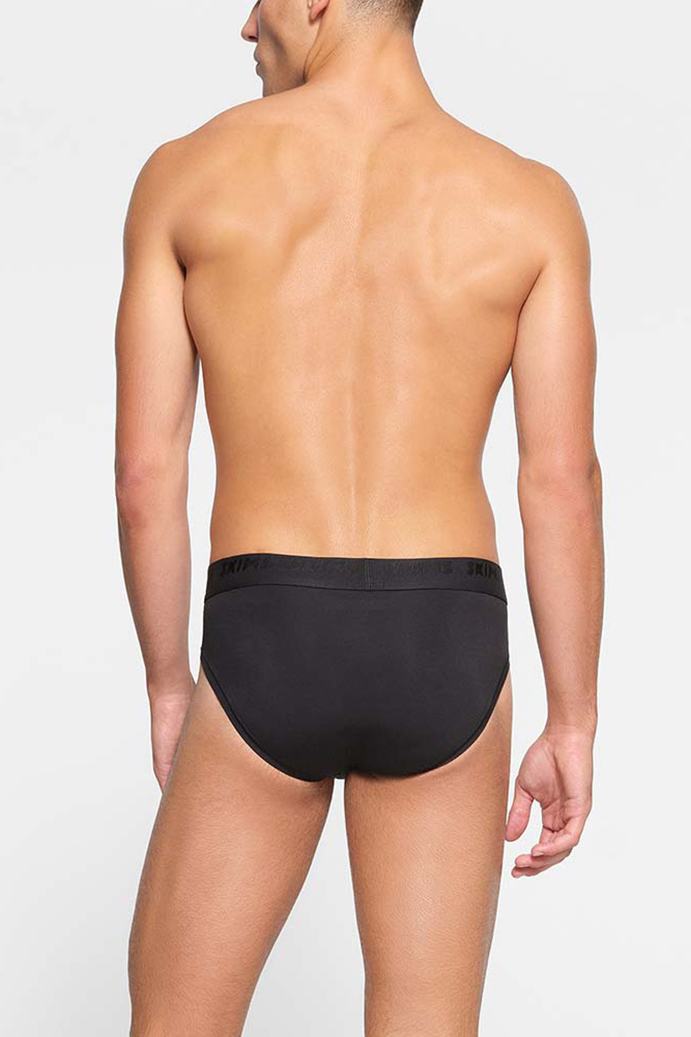 תמונת דוגמן אחורית של 3 PACK BRIEF