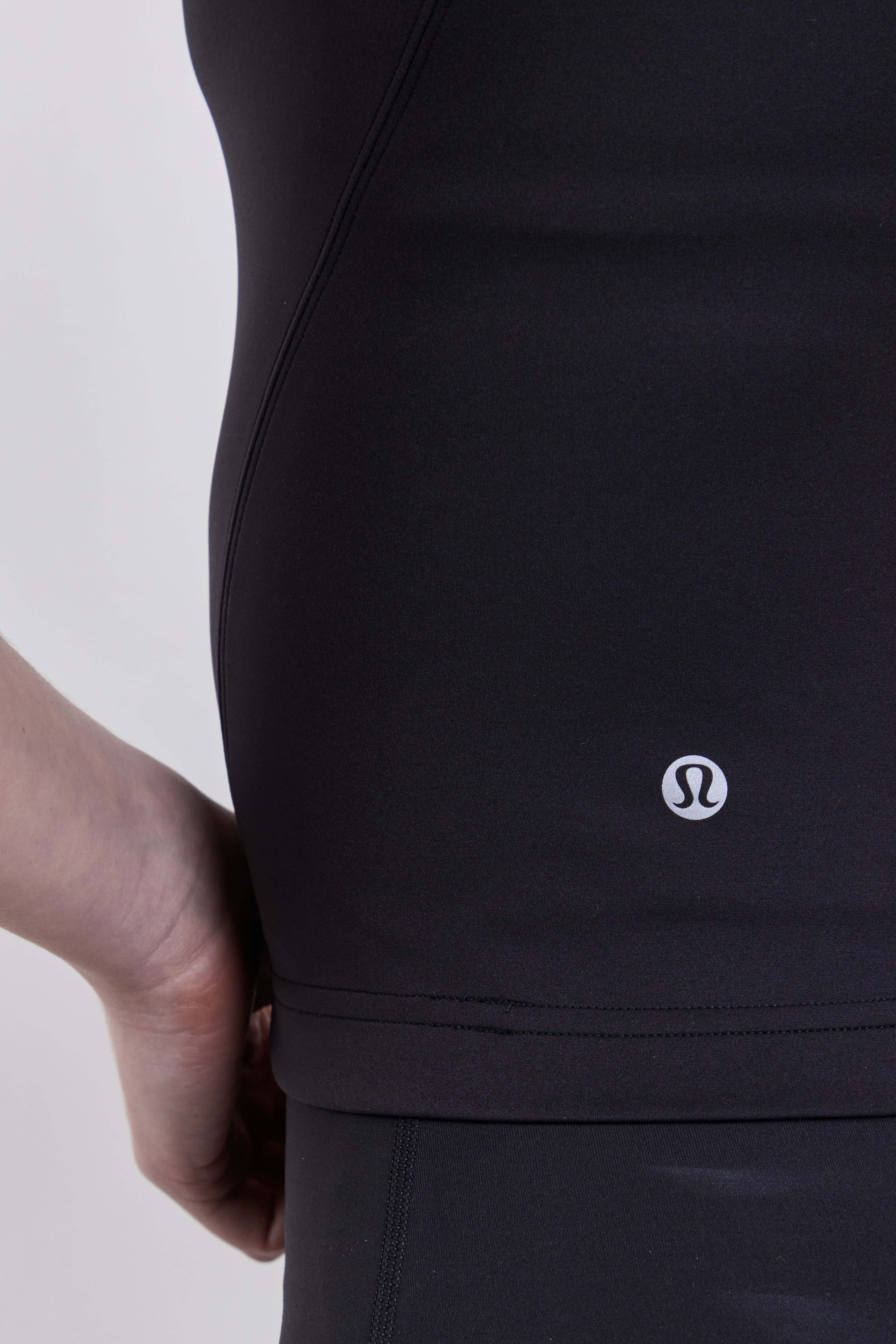 תמונת תקריב דוגמן של Wi24 Smoothing Train Tank Core B/C Cup