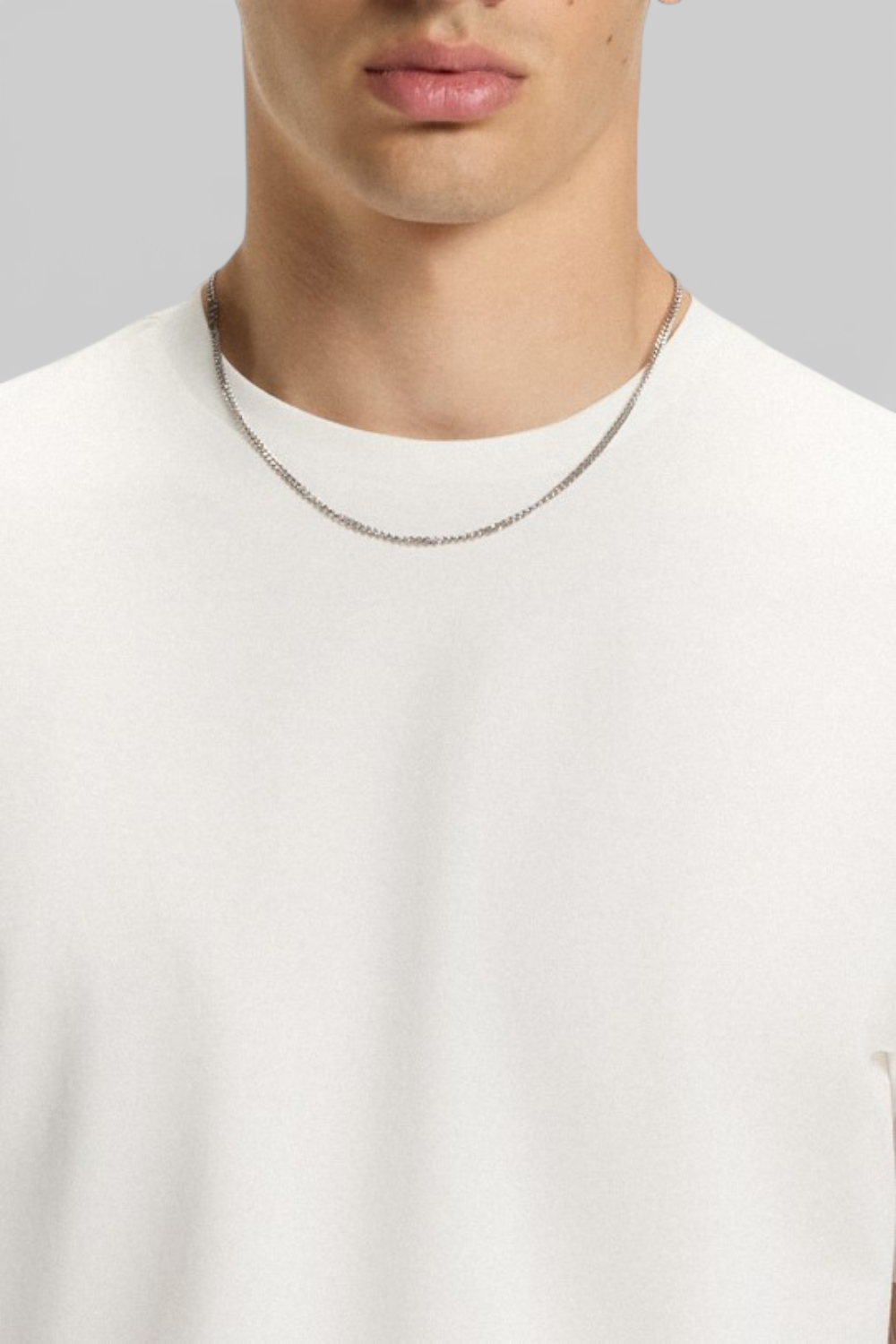 תמונת תקריב דוגמן של חולצת טי