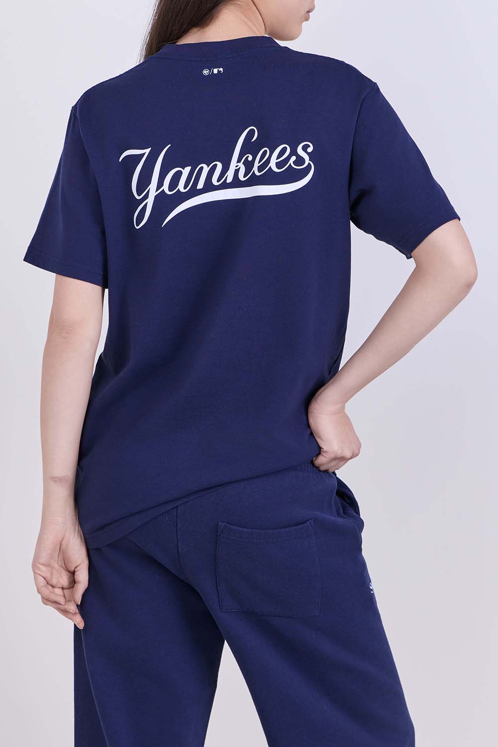 תמונת דוגמן אחורית של חולצת טי יאנקיז