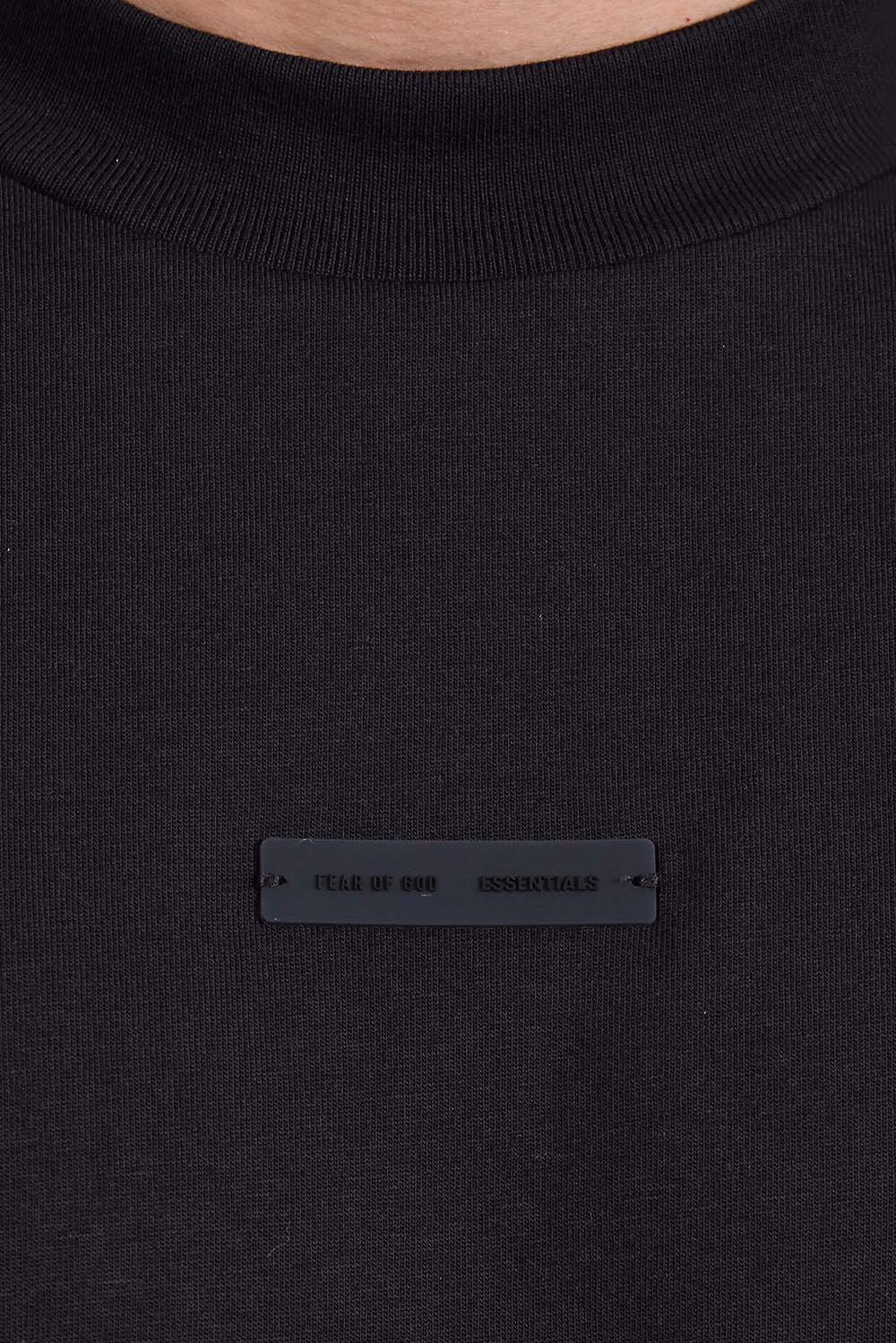 תמונת דוגמן אחורית של חולצת טי