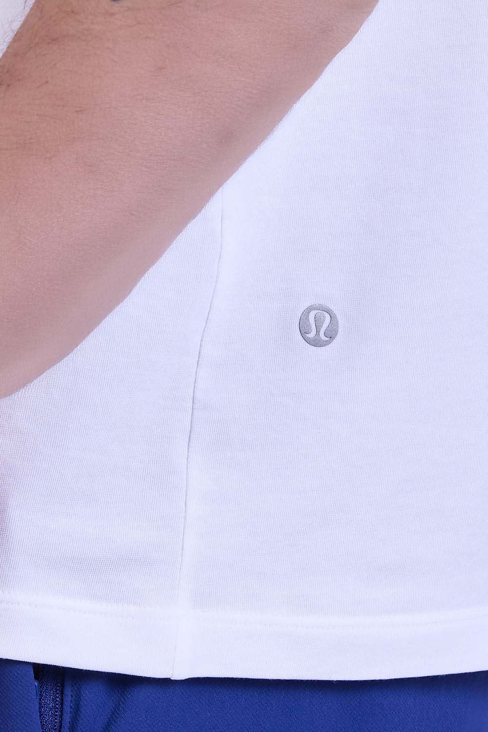 תמונת תקריב דוגמן של Zeroed In Short Sleeve Shirt