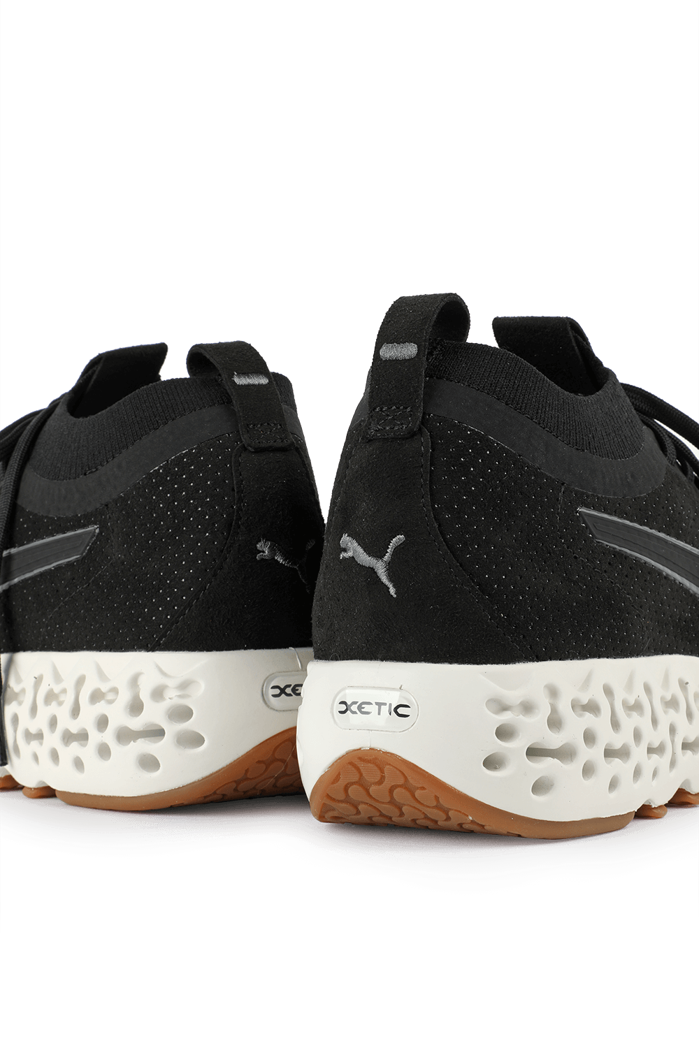 תמונת תקריב של Calibrate Runner Luxe Shoes in Black