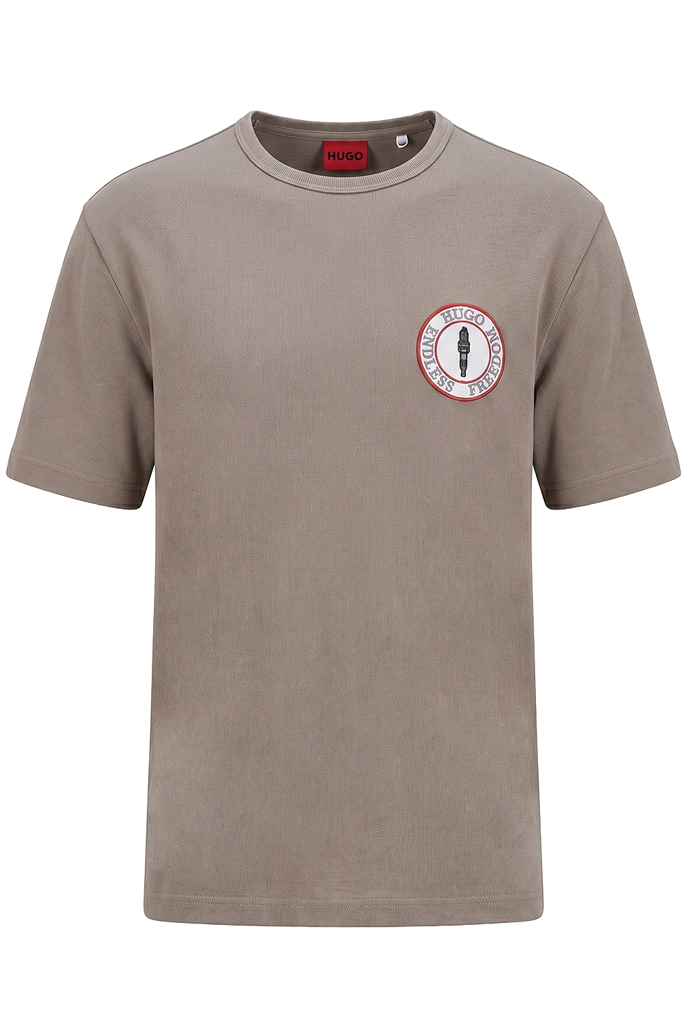 תמונה קידמית של חולצת טי בגזרה משוחררת