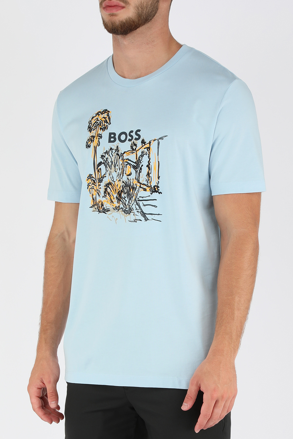 תמונת דוגמן קידמית של חולצת טי סלים עם הדפס ציור יד