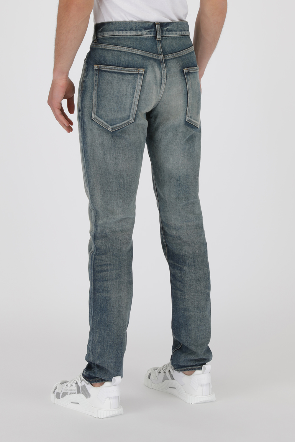 תמונת דוגמן אחורית של Skinny Medium Waist Jeans In Light Blue