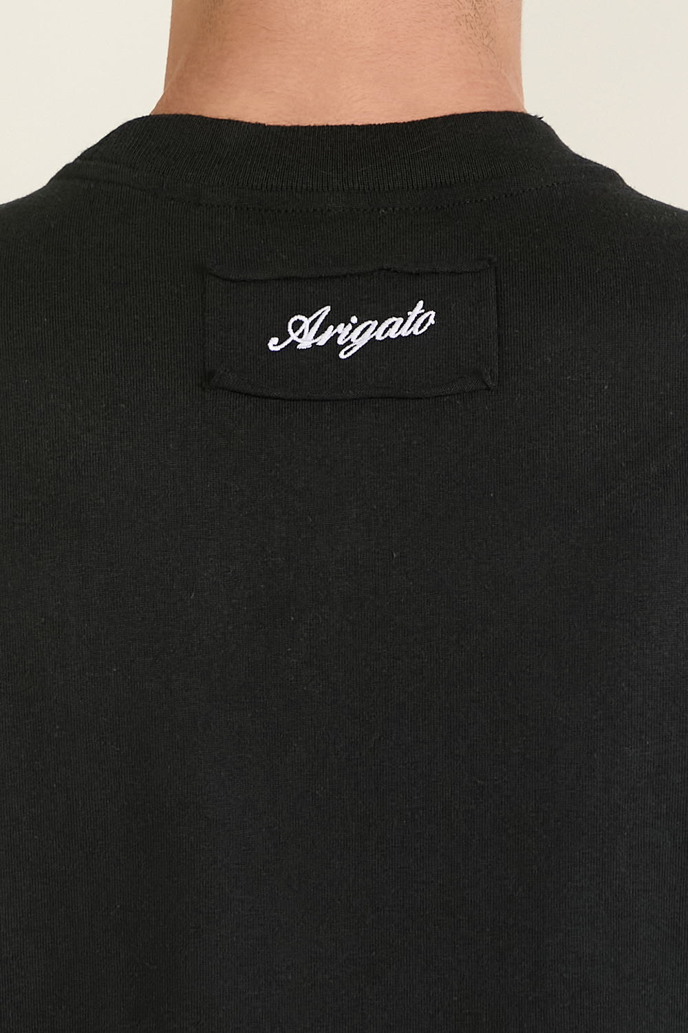 תמונת תקריב דוגמן של חולצת טי