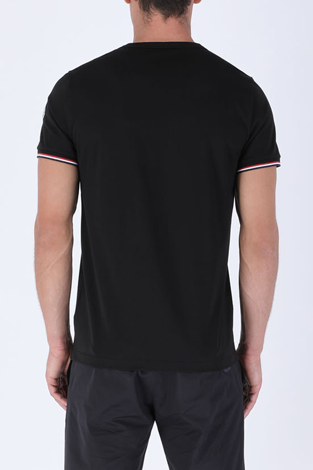 תמונת דוגמן אחורית של Slim Fit T-Shirt in Black
