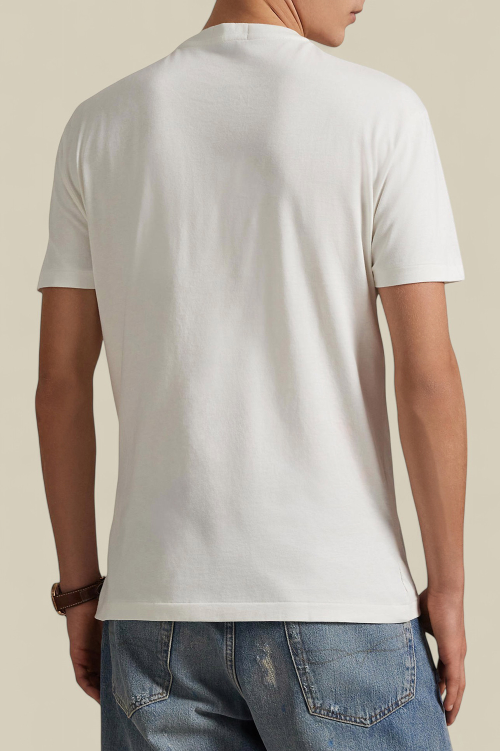 תמונת דוגמן אחורית של חולצת טי