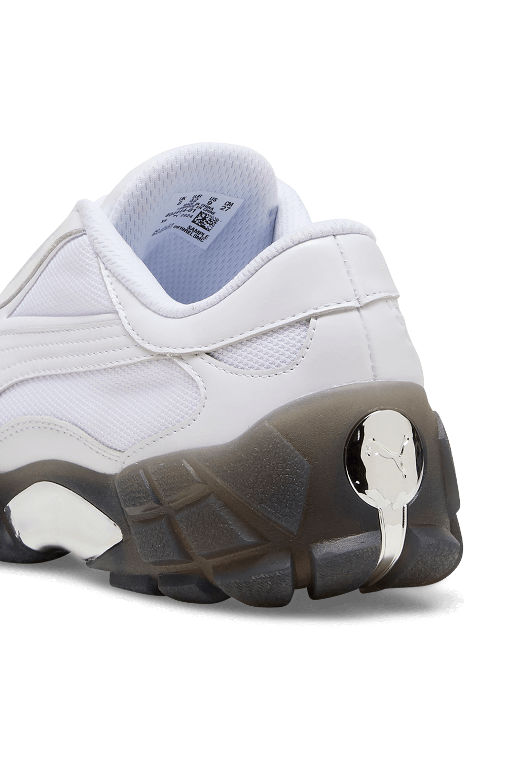 תמונת תקריב של פומה X סקפטה נעלי סניקרס