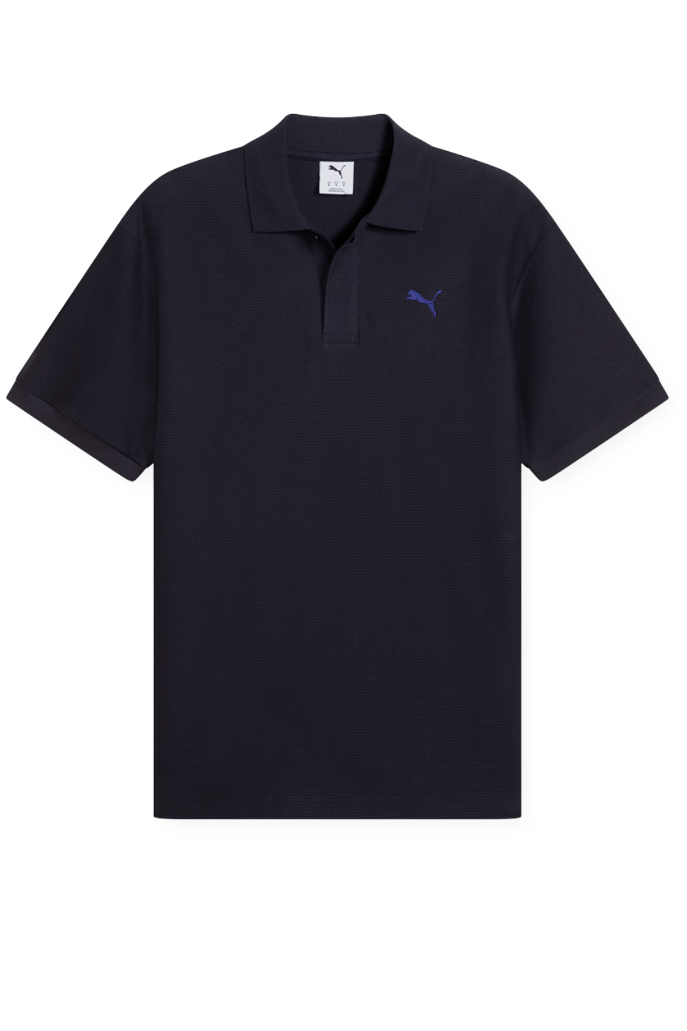 תמונה קידמית של חולצת פולו