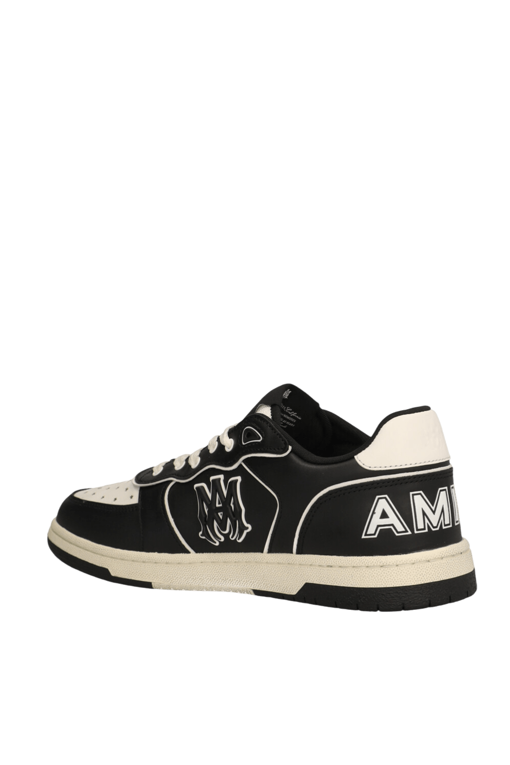 תמונה אחורית של נעלי סניקרס ניופורט