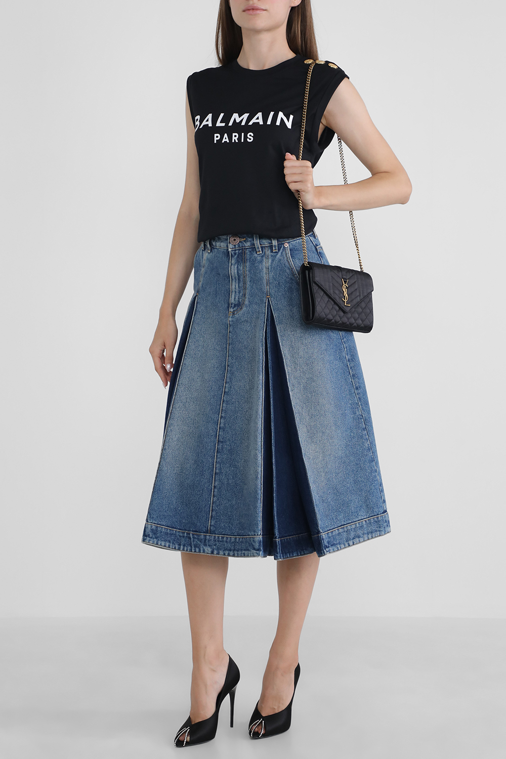 תמונת דוגמן קידמית של תיק מעטפה