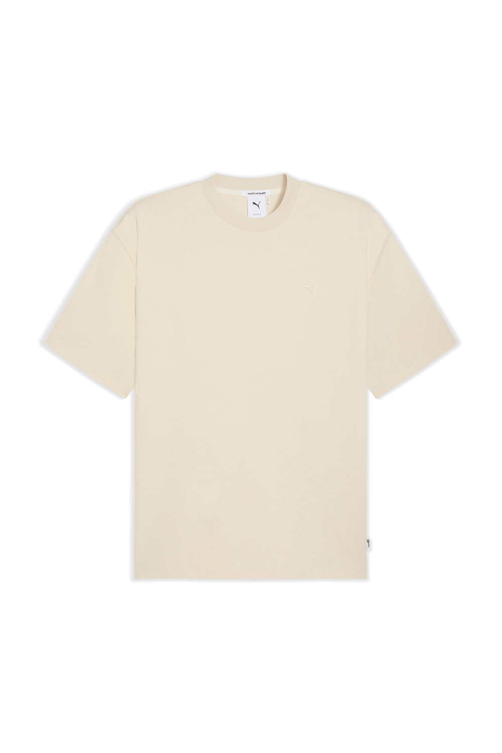 תמונה קידמית של חולצת טי