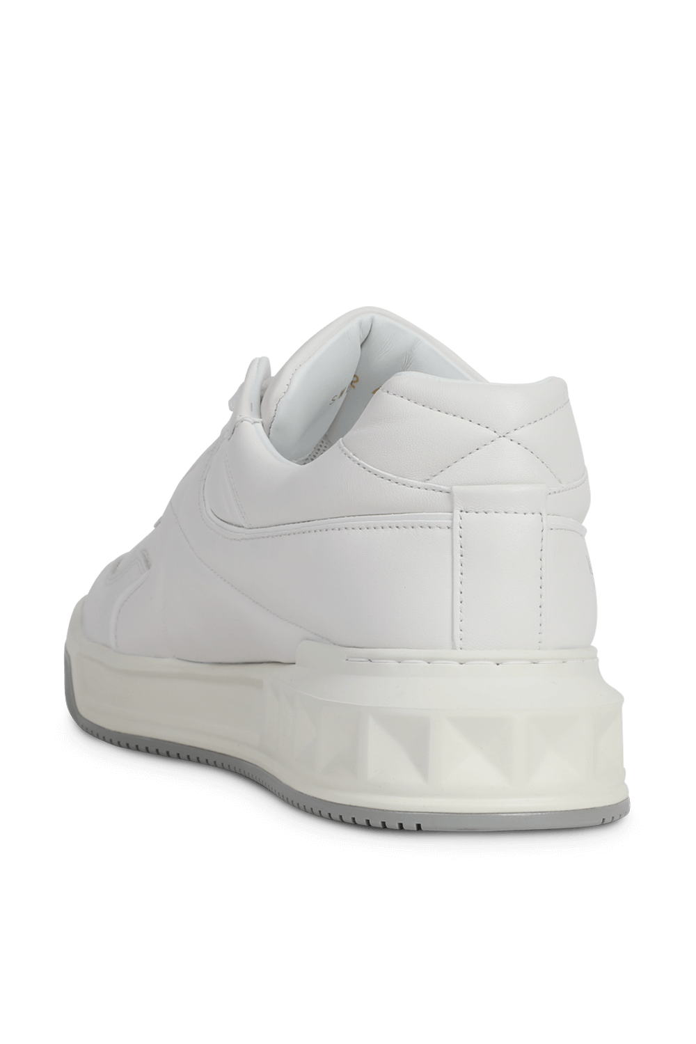 תמונה אחורית של נעלי סניקרס עם לוגו בצבע לבן