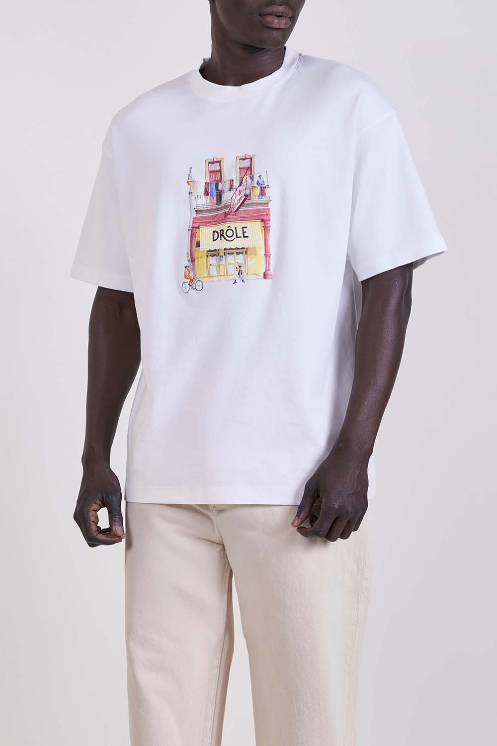 תמונת דוגמן קידמית של חולצת טי