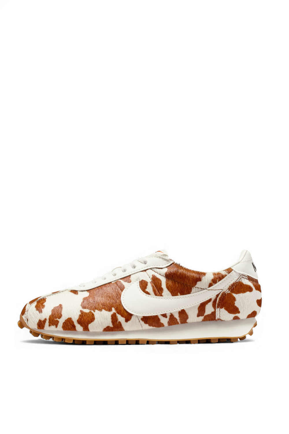 תמונה אחורית של נעלי סניקרס