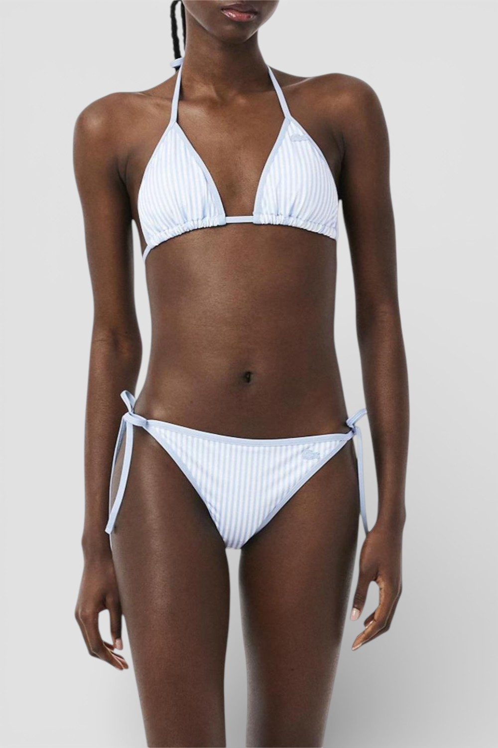 תמונת דוגמן קידמית של חזיית בקיני