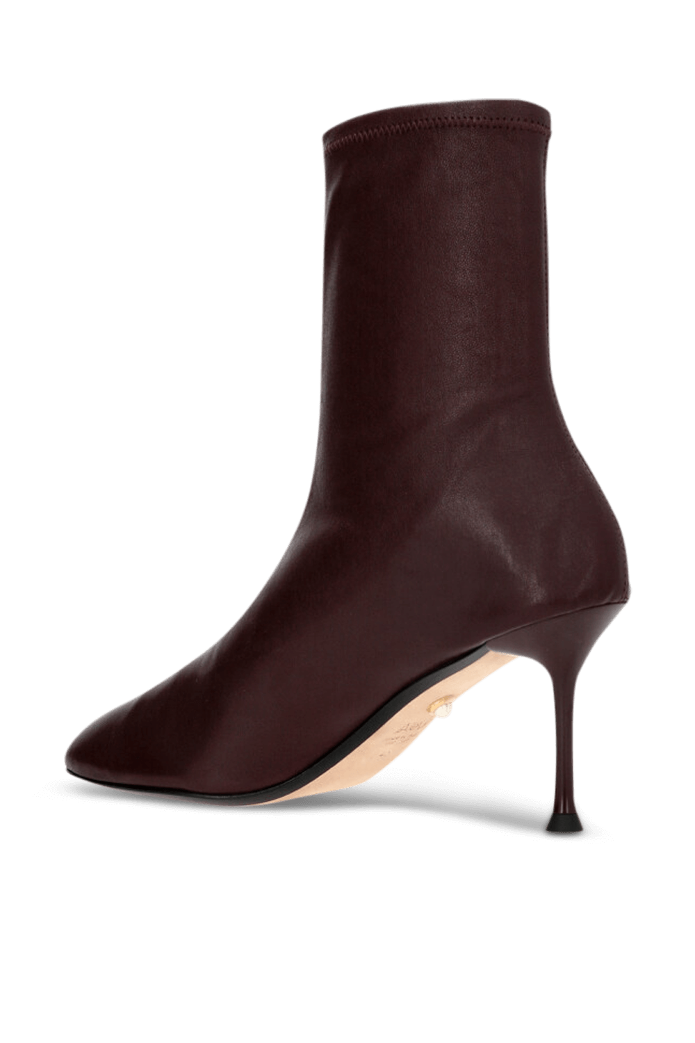 תמונה אחורית של מגפוני עקב