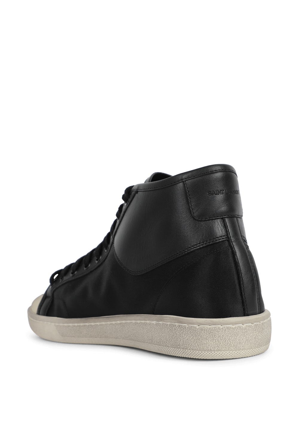 תמונה אחורית של נעלי סניקרס מעור ברכיסה גבוהה