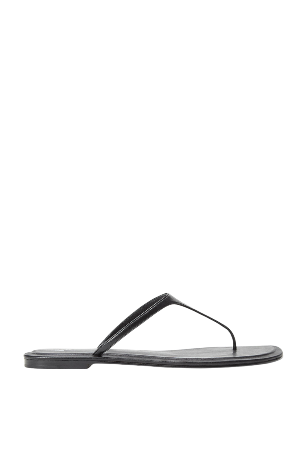 תמונה קידמית של סנדלים