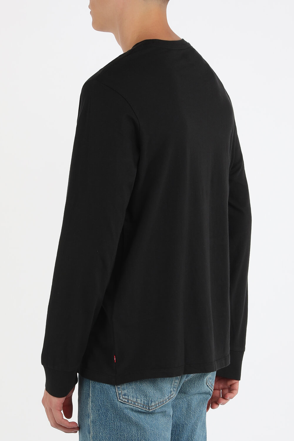 חולצת טי שחורה קלאסית עם שרוולים ארוכים בצבע שחור LEVI`S