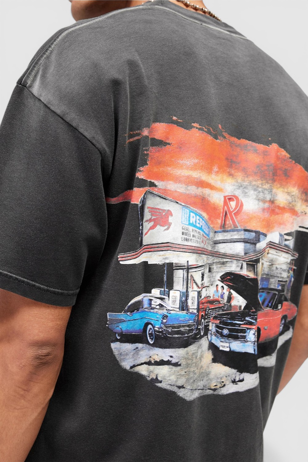 תמונת תקריב דוגמן של חולצת טי