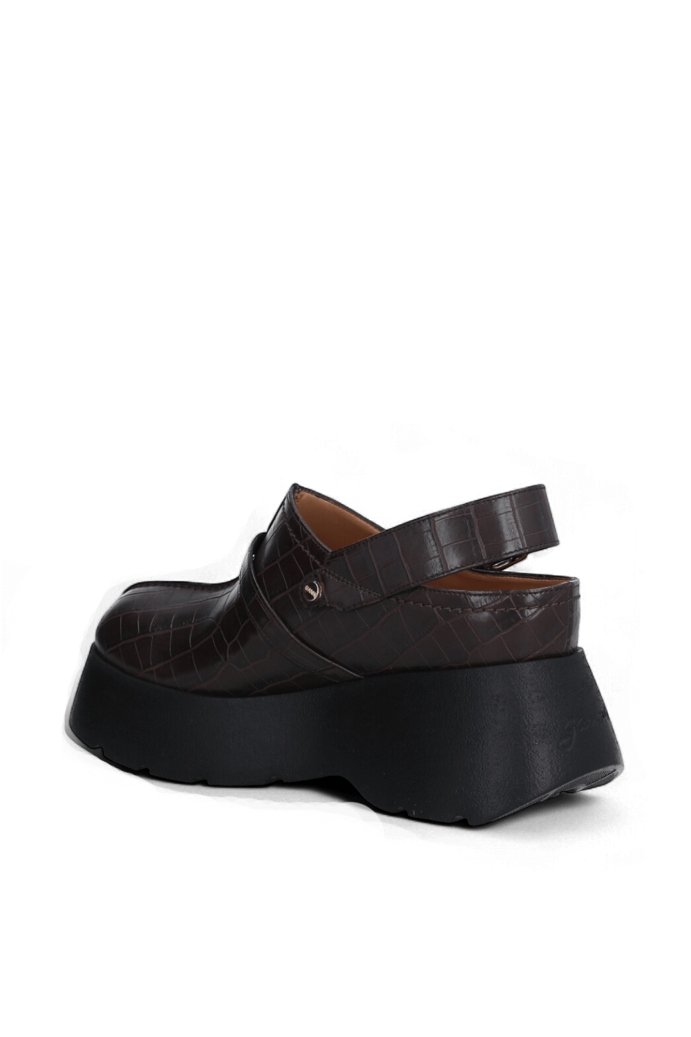 תמונה אחורית של נעלי פלטפורמה