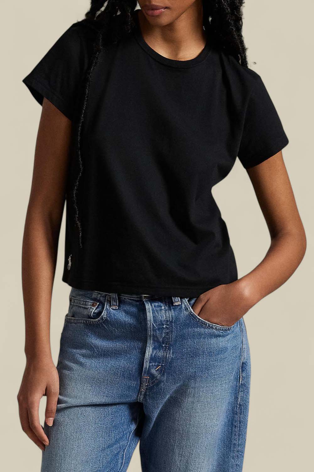 תמונת דוגמן קידמית של חולצת טי