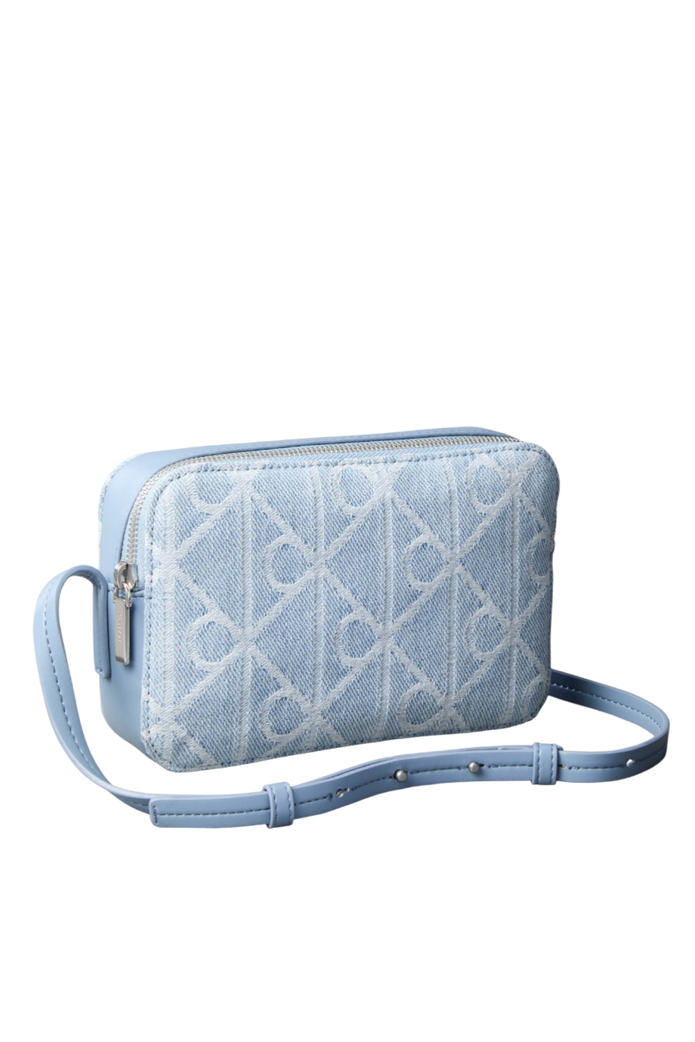 תמונה אחורית של תיק קרוסבודי