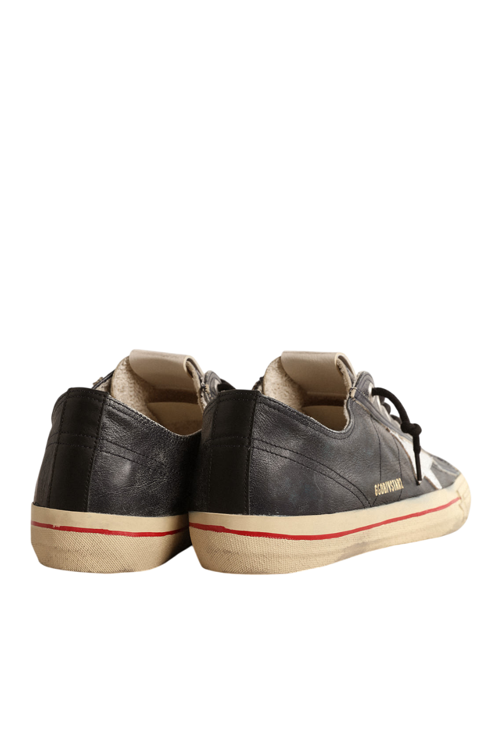 תמונת פנים של סניקרס