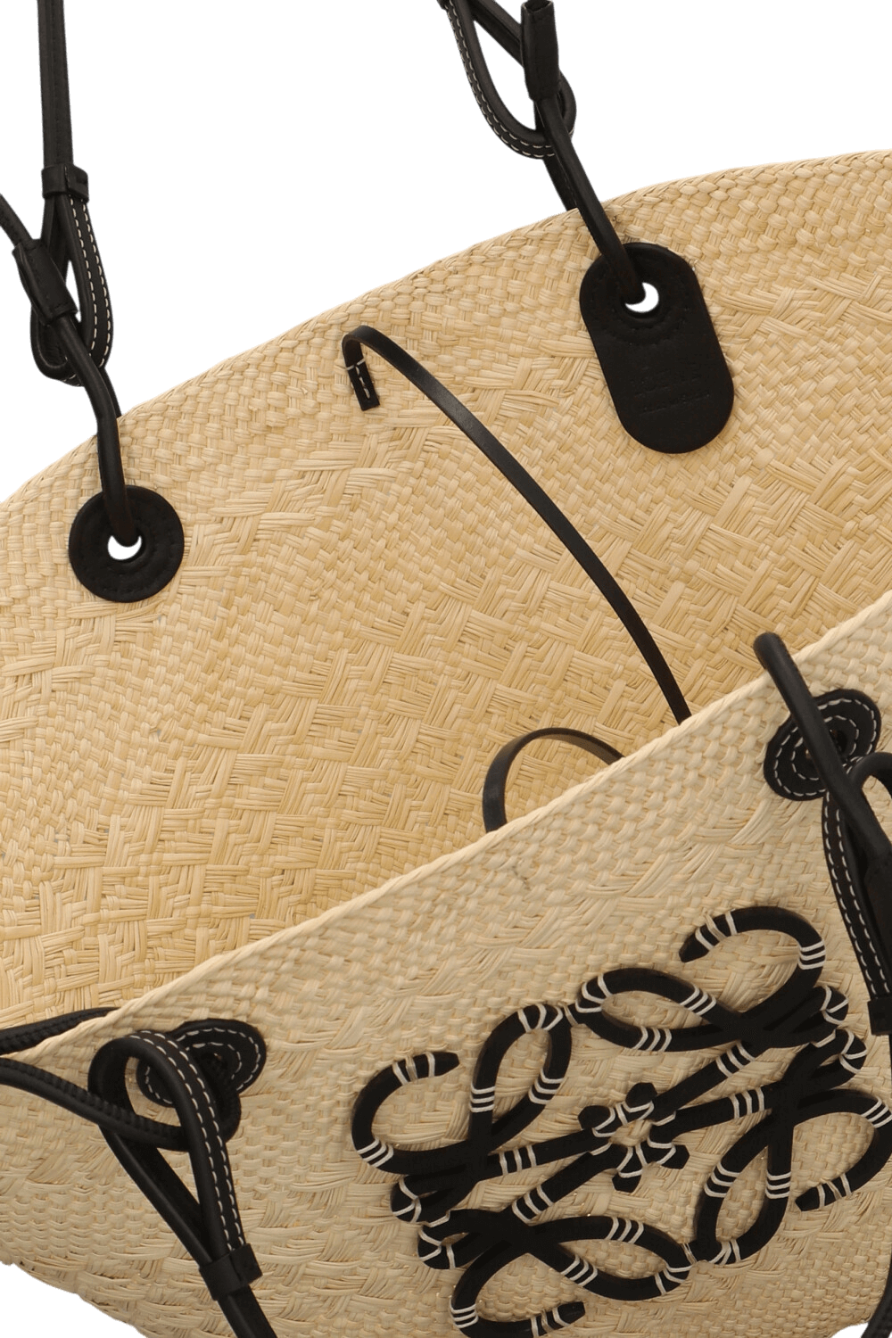 תמונת פנים של תיק כתף אנגרם באסקט מדיום