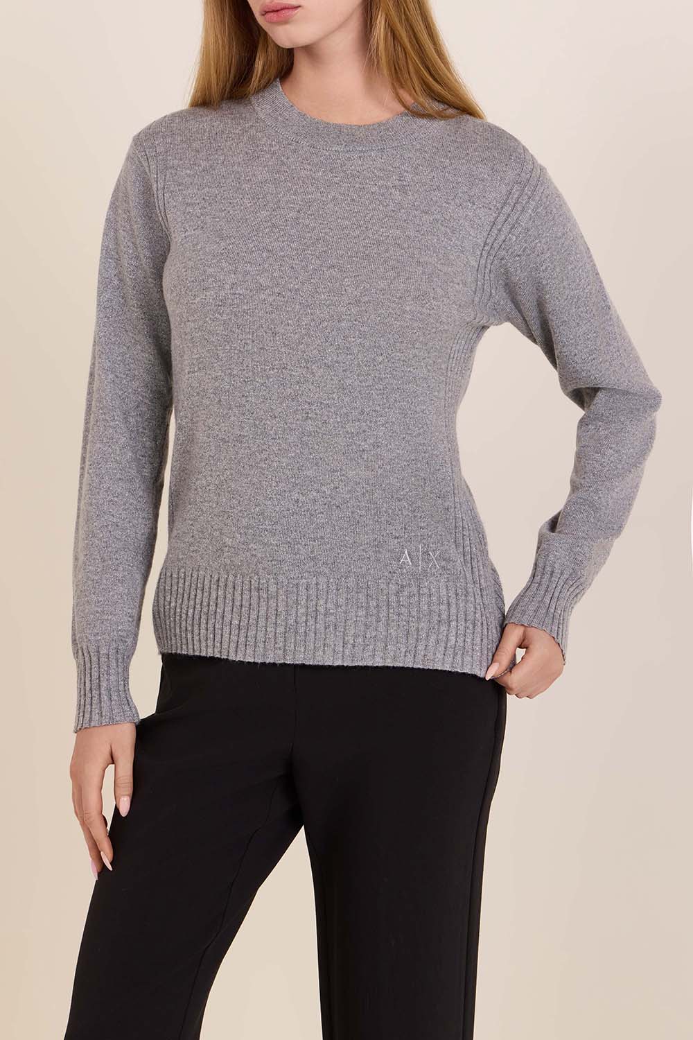 תמונת דוגמן קידמית של סריג ויסקוזה וצמר