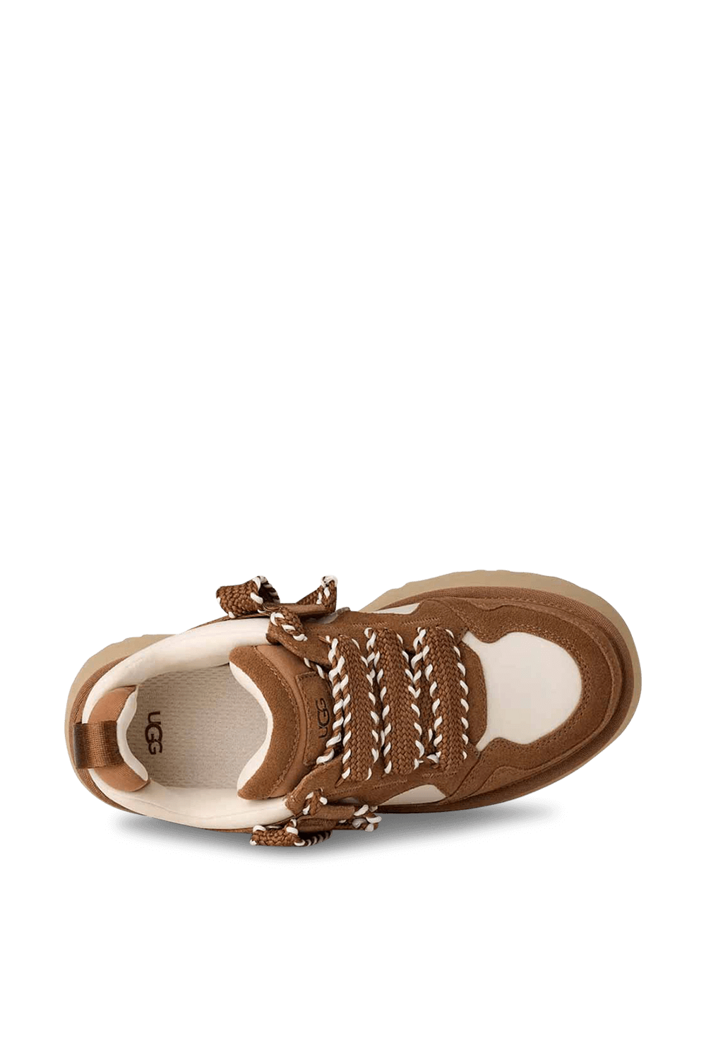 תמונת תקריב של נעלי פלטפטורמה אסטרומל