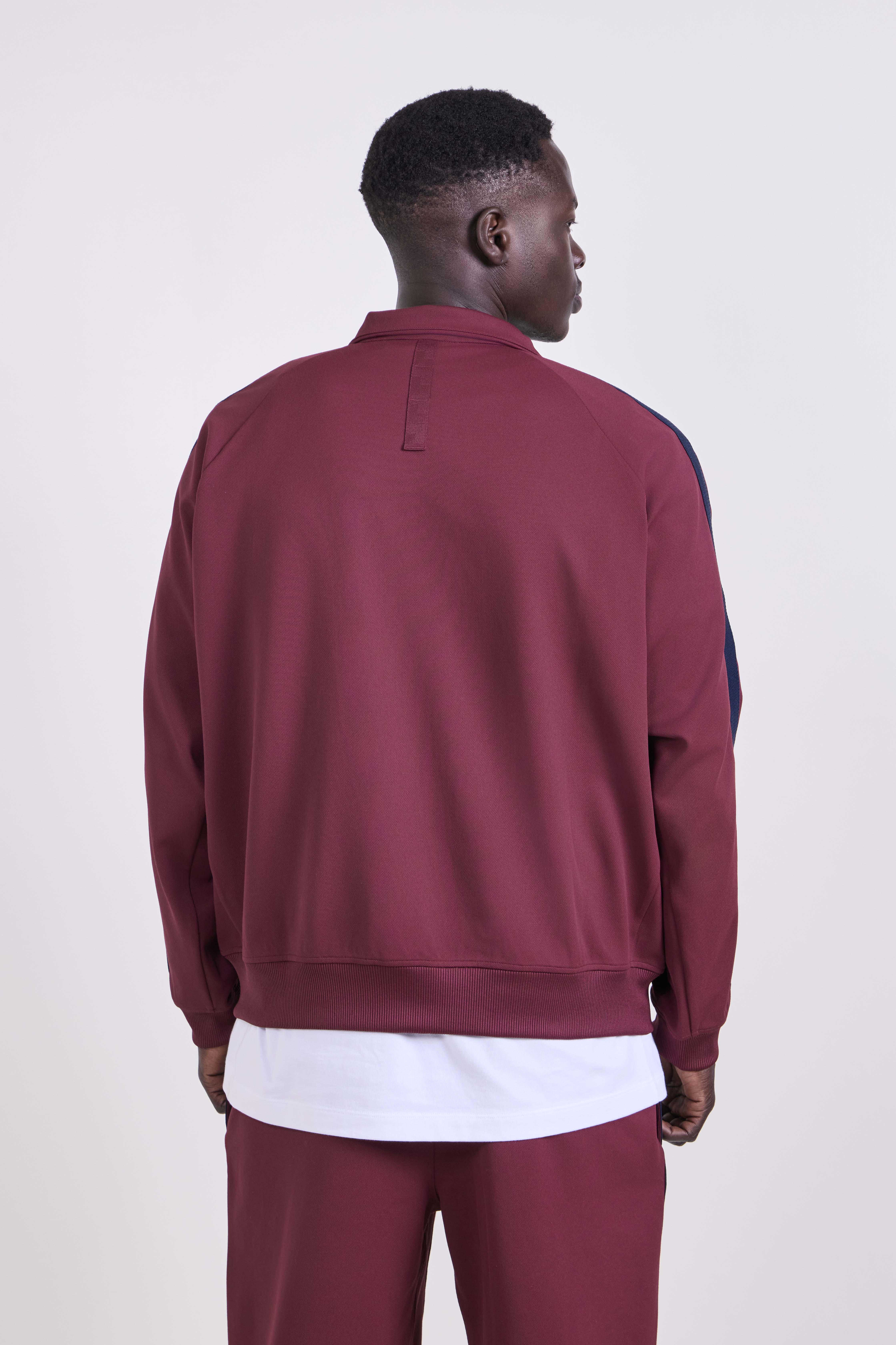 תמונת דוגמן אחורית של Pique Relaxed-Fit Track Jacket