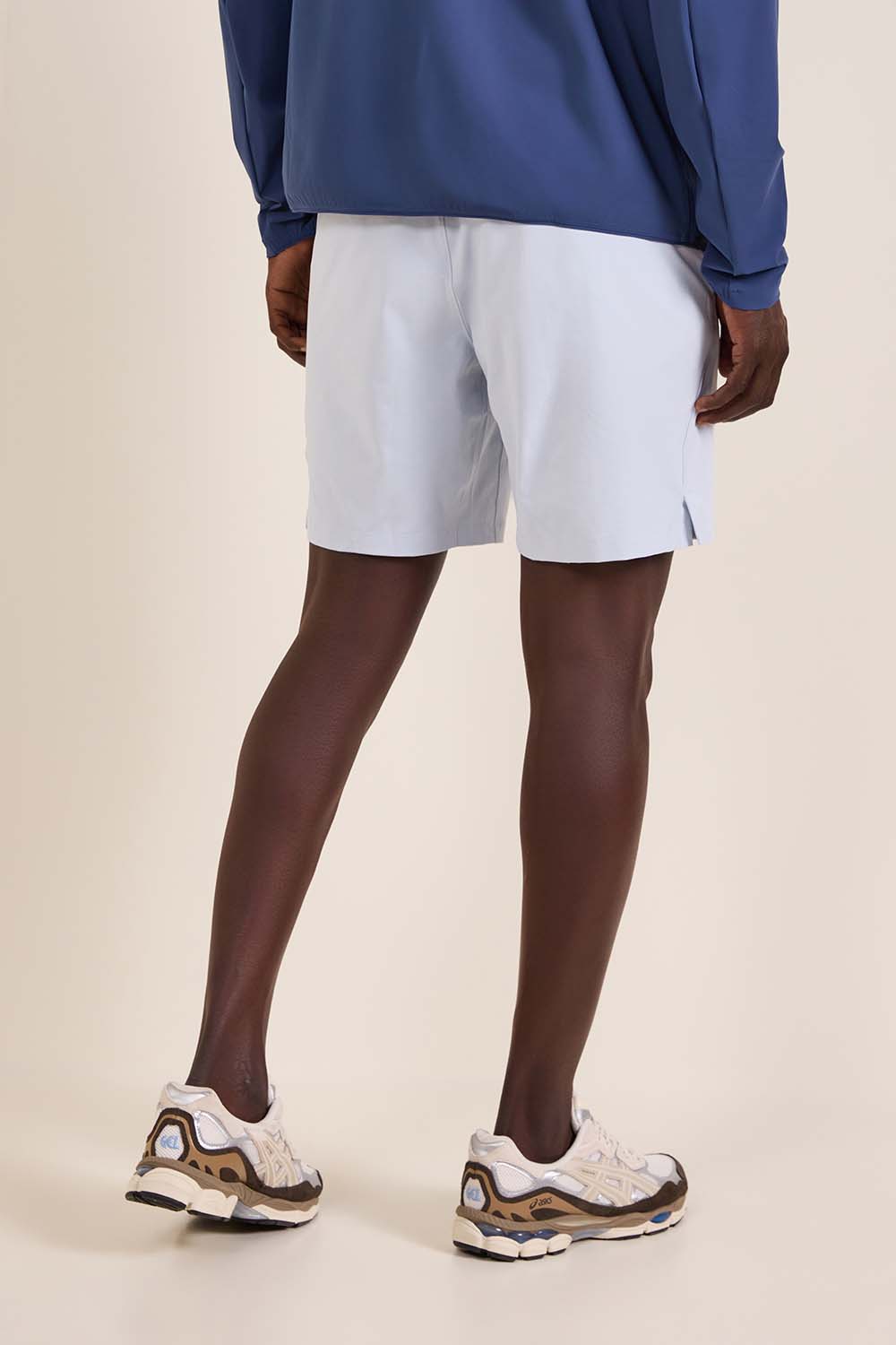 תמונת דוגמן אחורית של Zeroed In Linerless Short 7