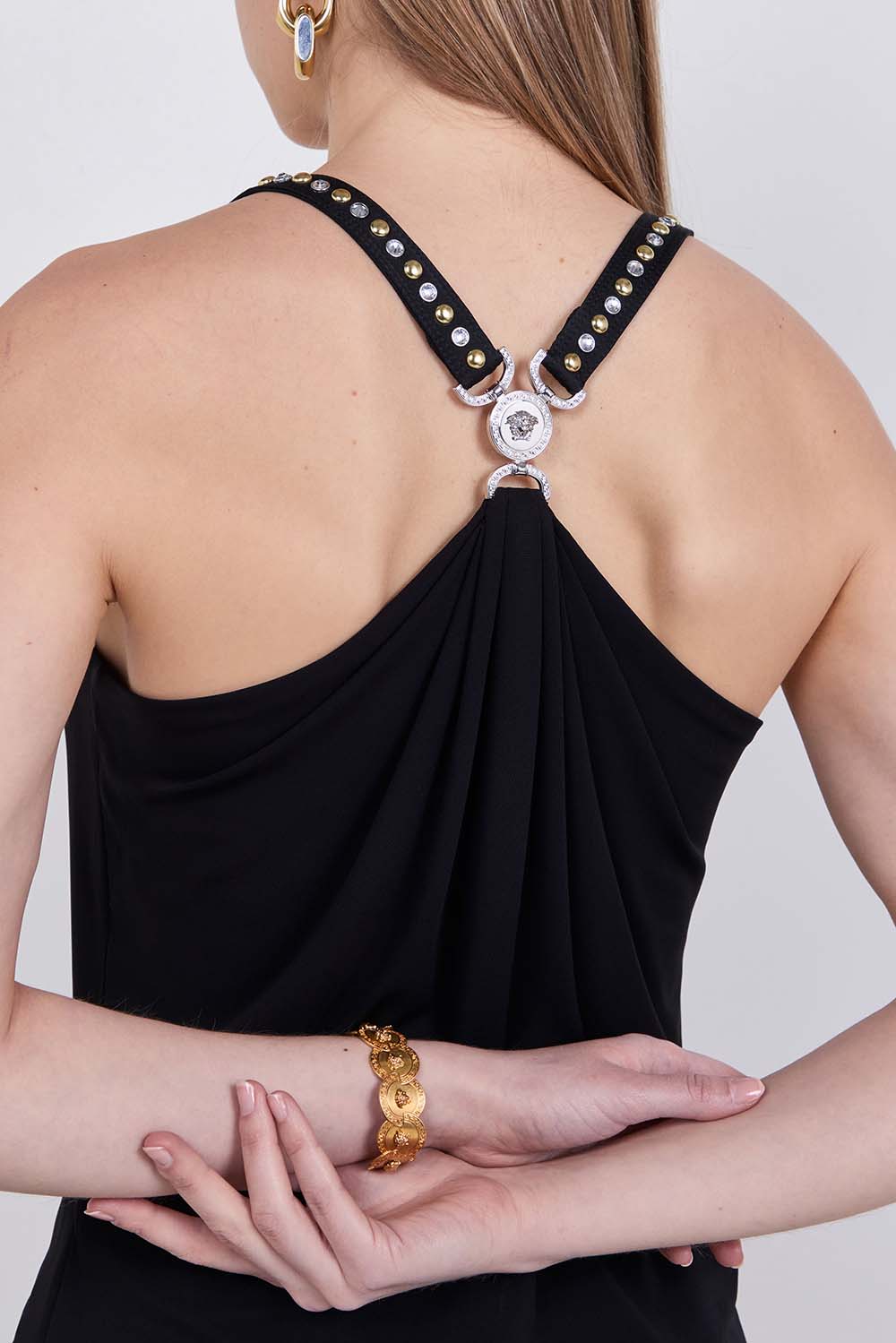 תמונת תקריב דוגמן של גופייה