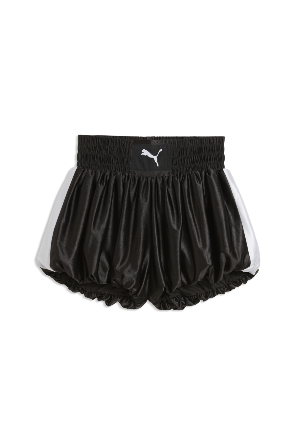 תמונה קידמית של מכנסי בלון קצרים