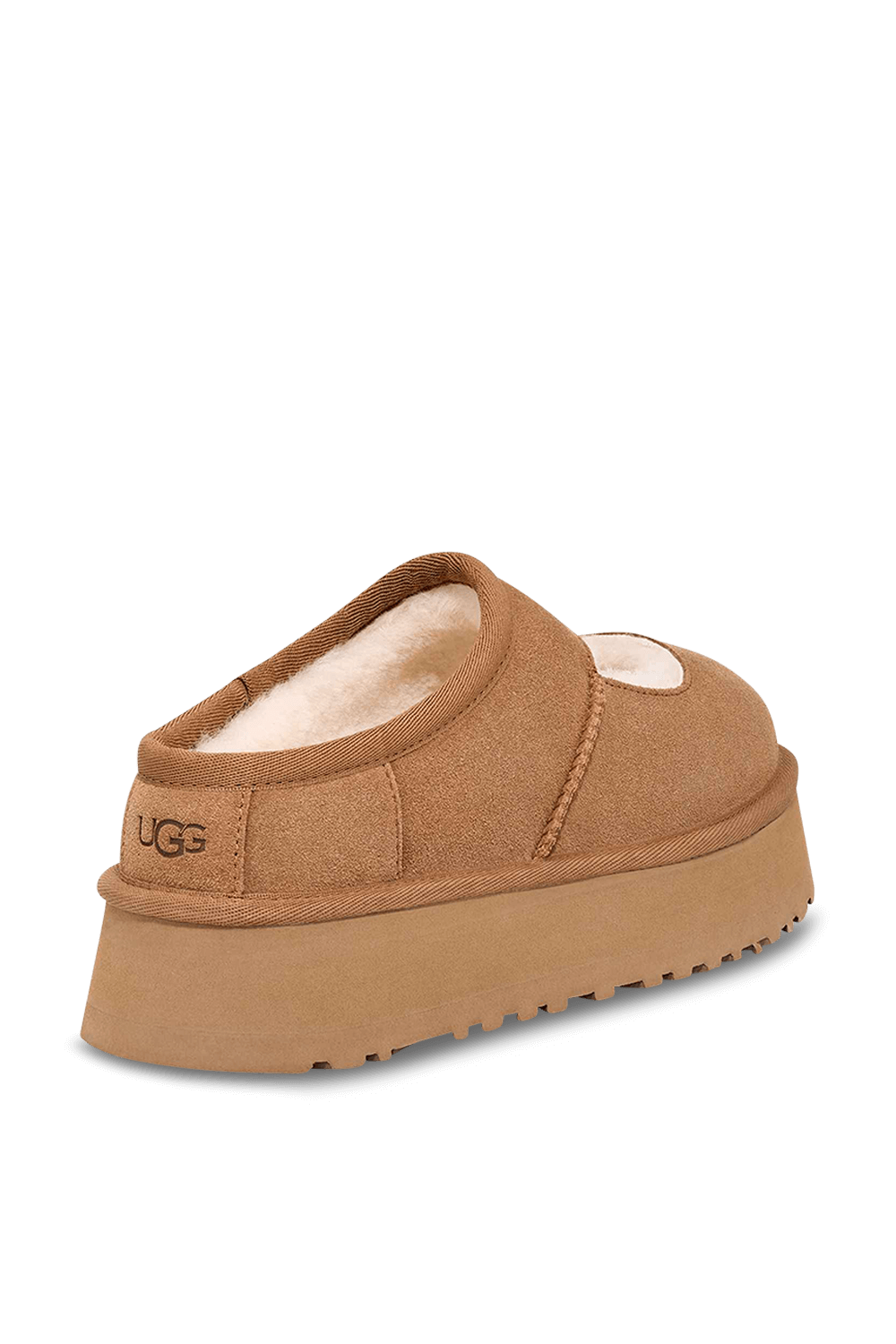 תמונת תקריב של נעלי מרי גיין